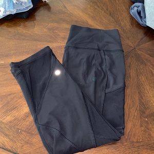 Lululemon mesh training leggings